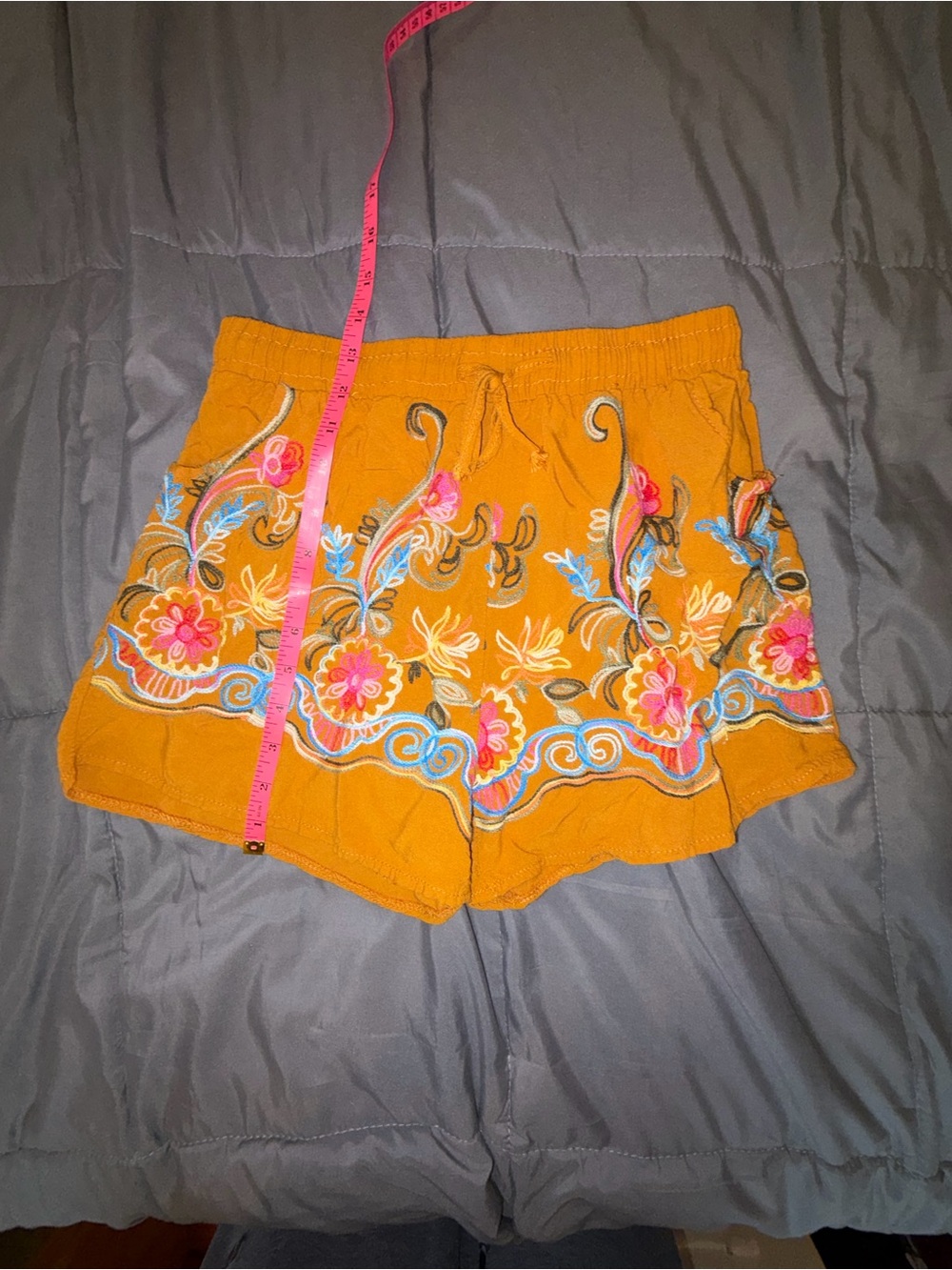 Cute Mustard Yellow Embroidered Boho Shorts | Size S/M - Picture 4 of 4